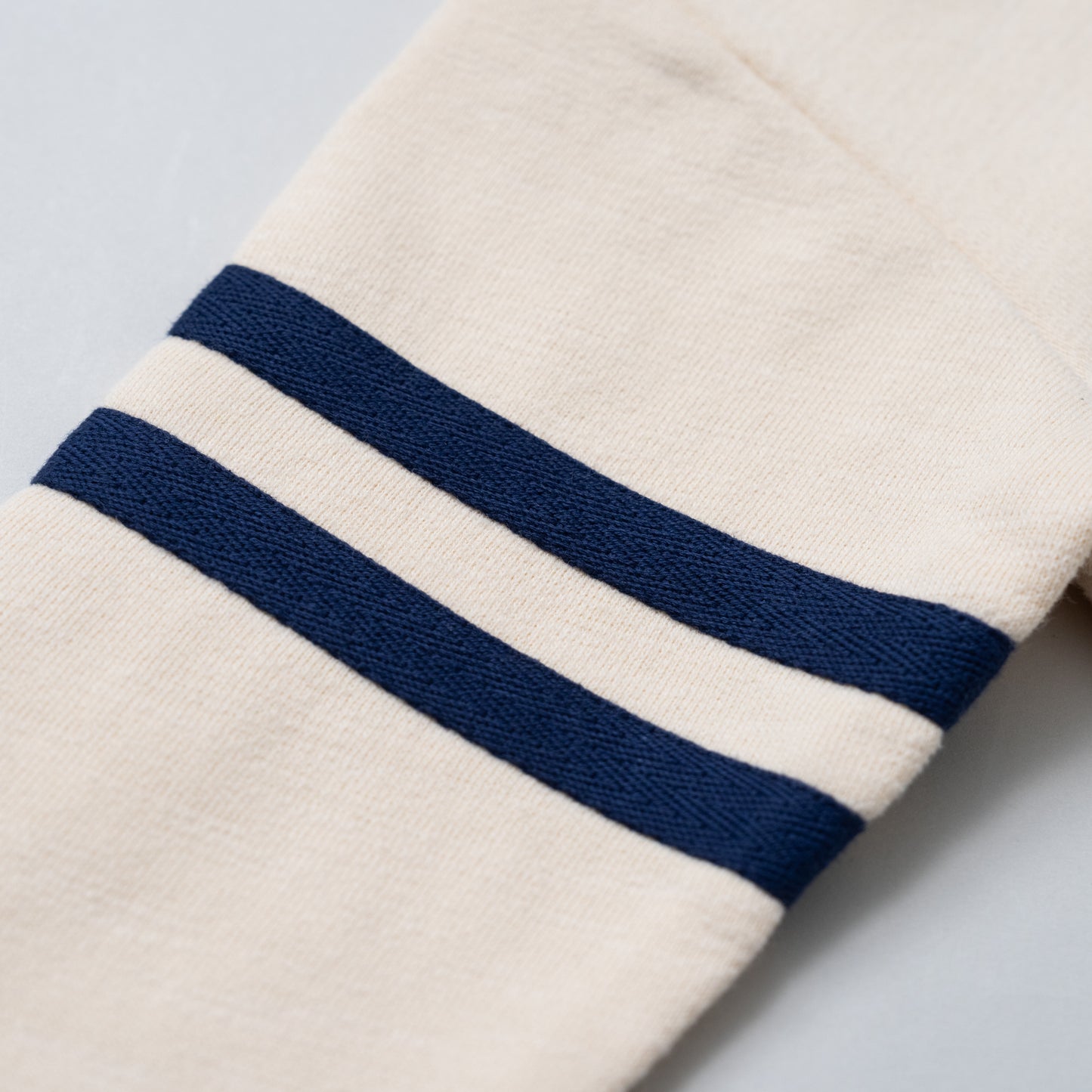 ヘンリーネックトレーナー　IVORY