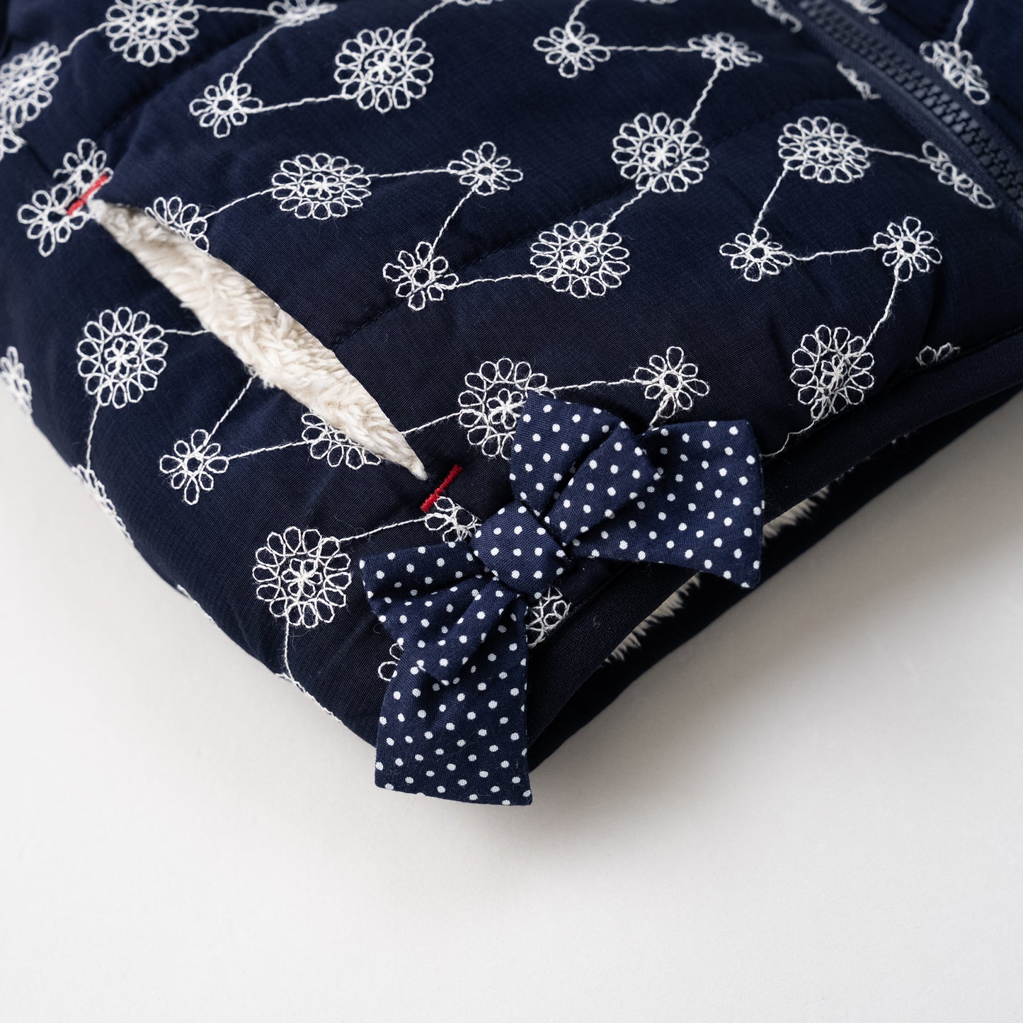 刺繍丸襟ベスト【リバーシブル】　NAVY