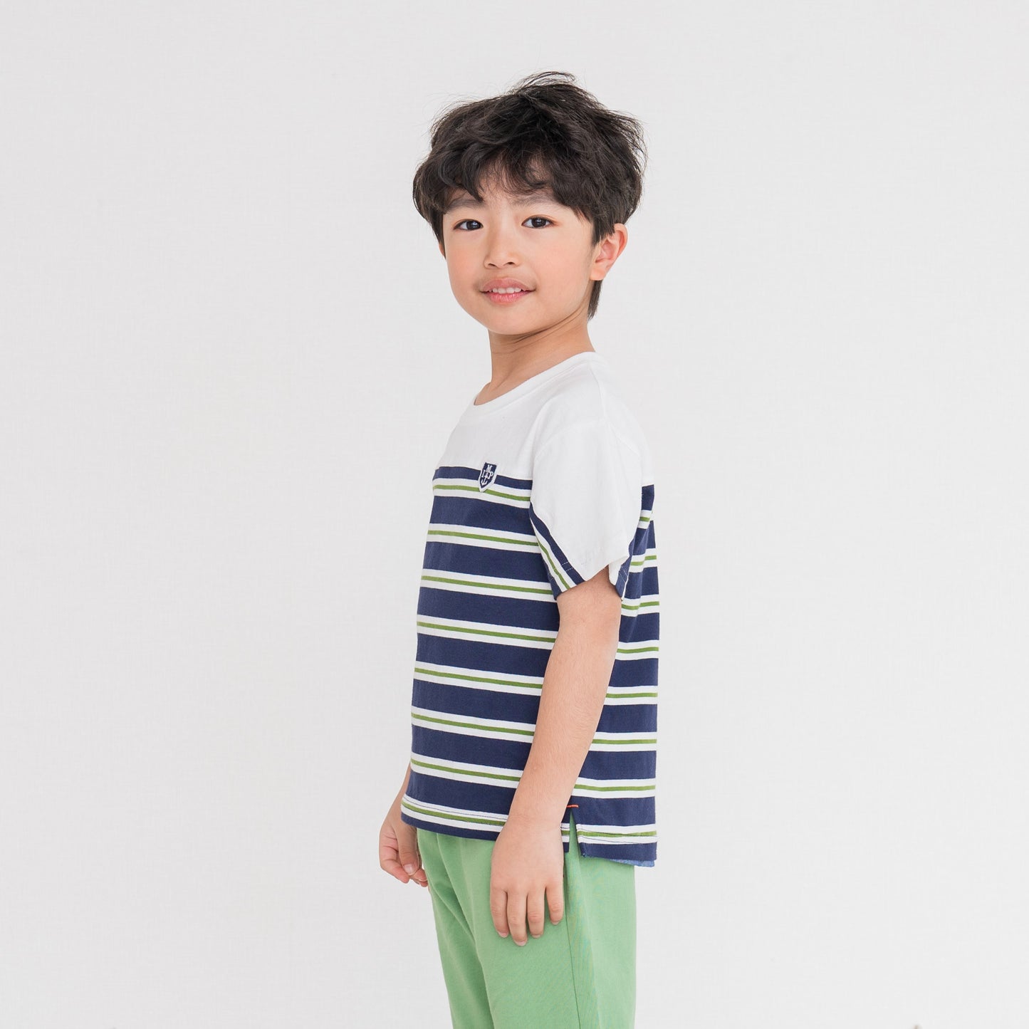 ボーダーTシャツ　NAVY