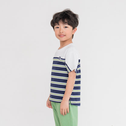 ボーダーTシャツ　NAVY