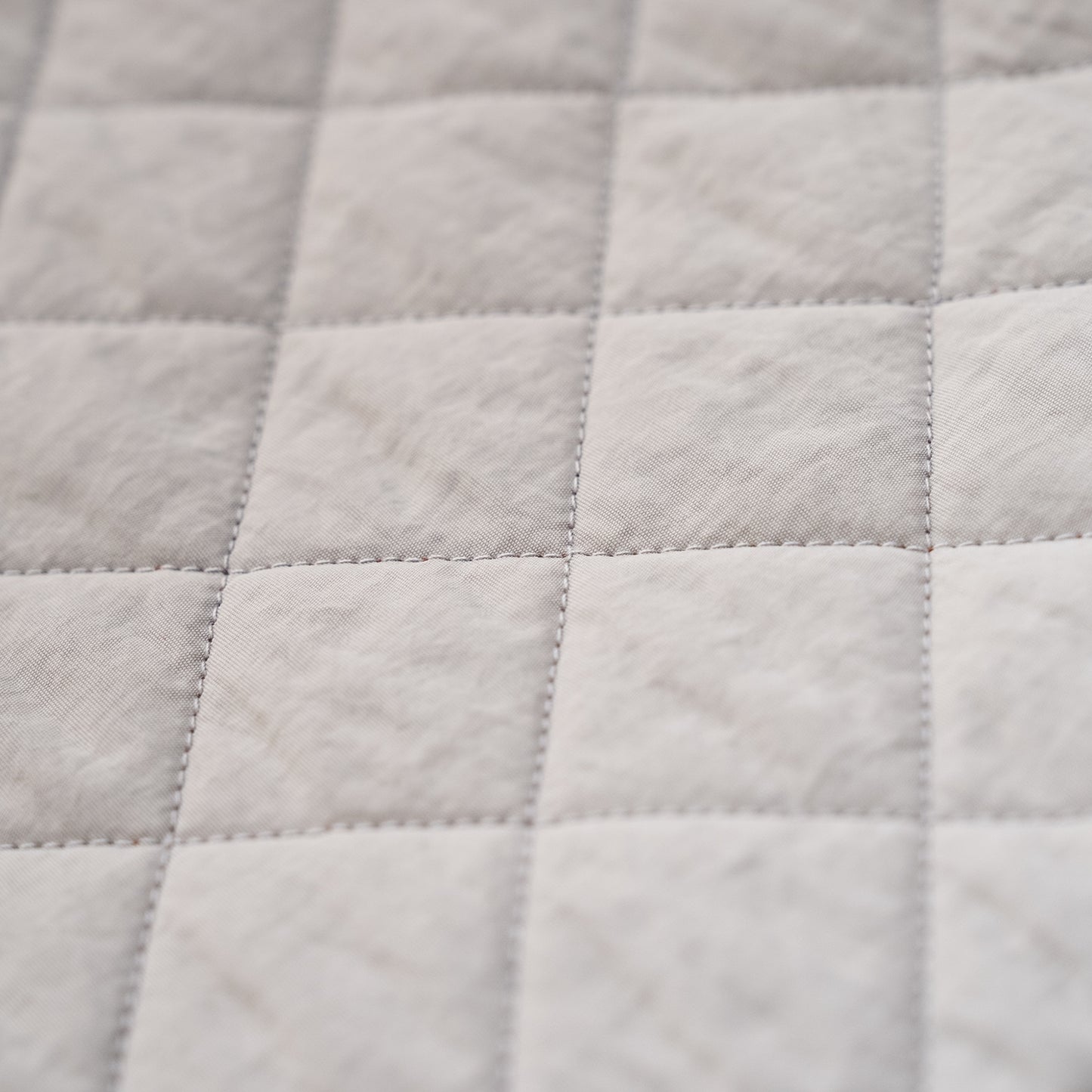 キルティングナイロンジャンバー　GRAY