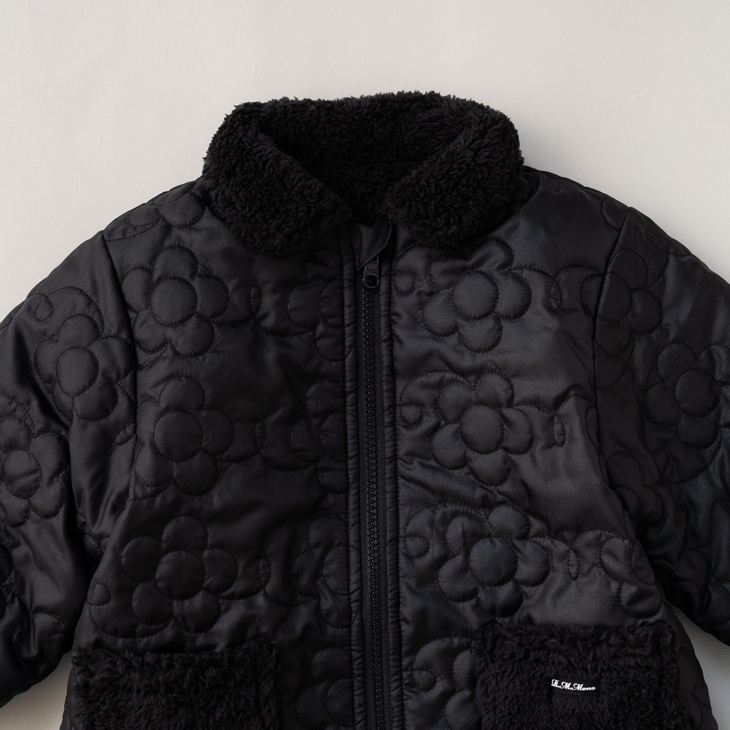 リバーシブルキルティングボアジャンパー　BLACK