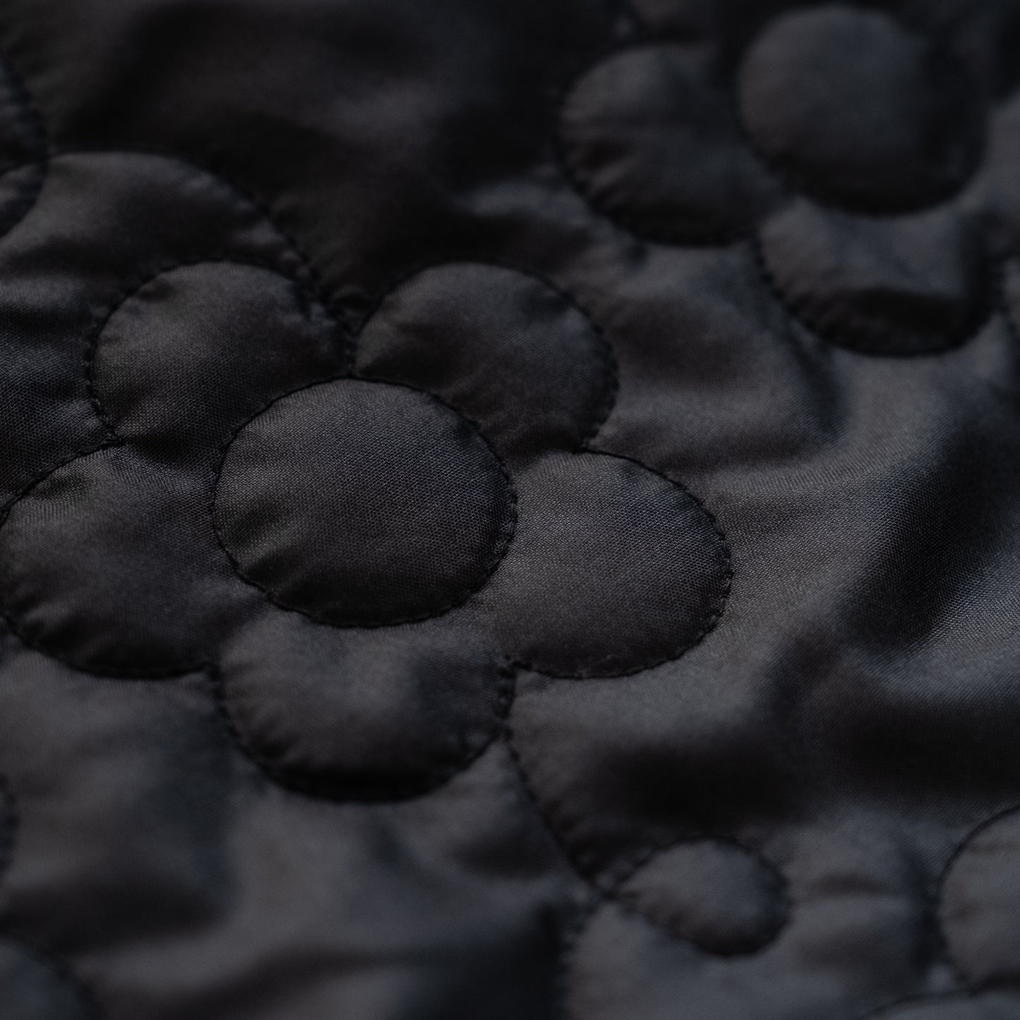 リバーシブルキルティングボアジャンパー　BLACK