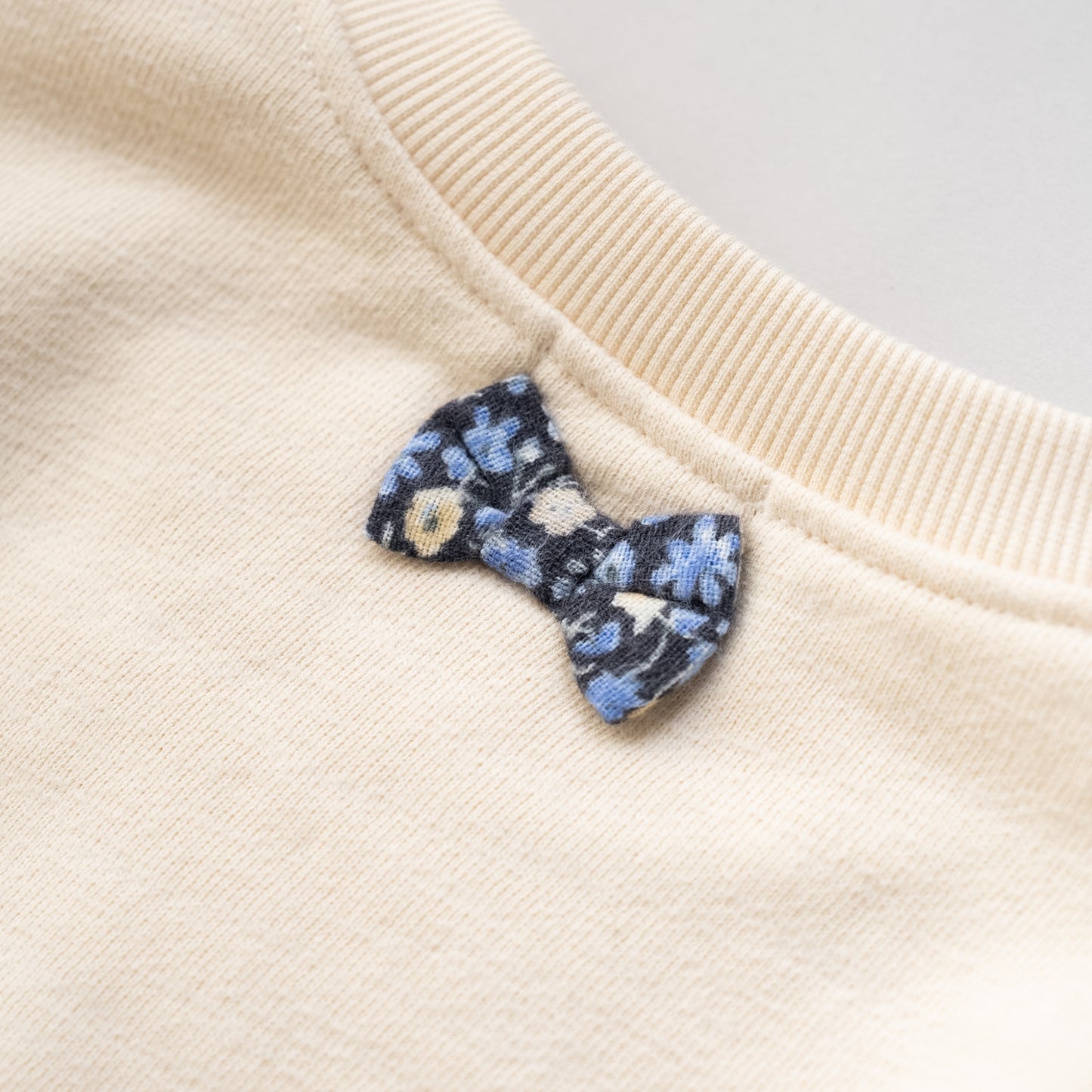 ぽわん袖トレーナー　IVORY