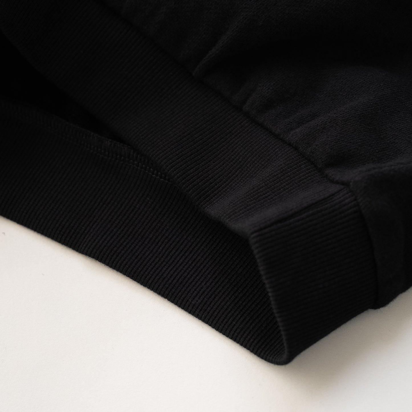 ぽわん袖トレーナー　BLACK