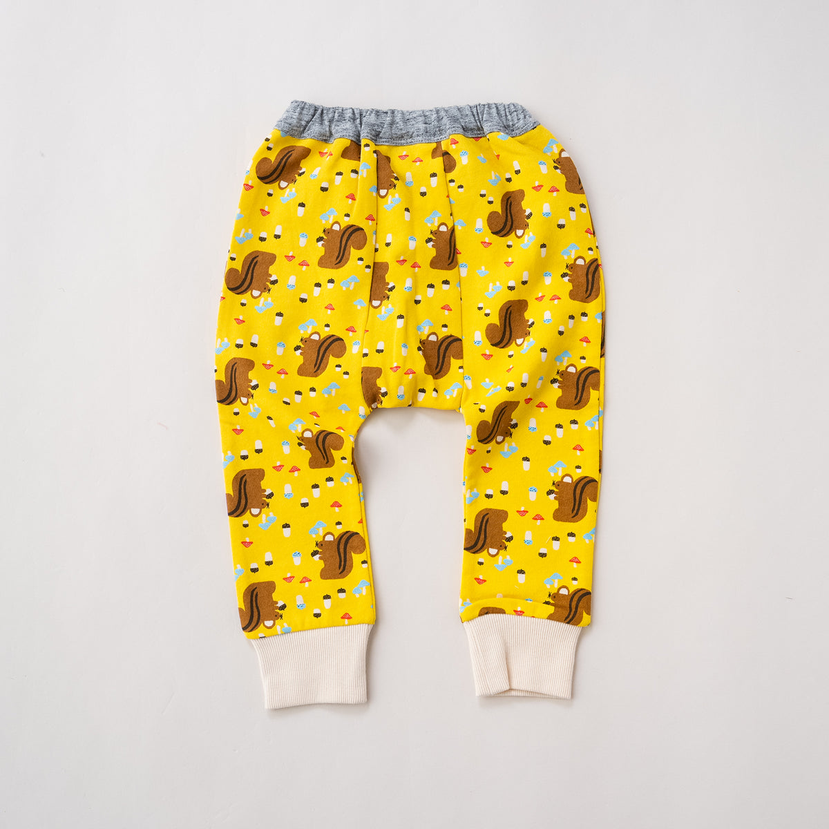 ベビーパンツ【リス】　YELLOW