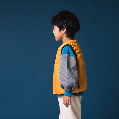 リバーシブルナイロンベスト　YELLOW