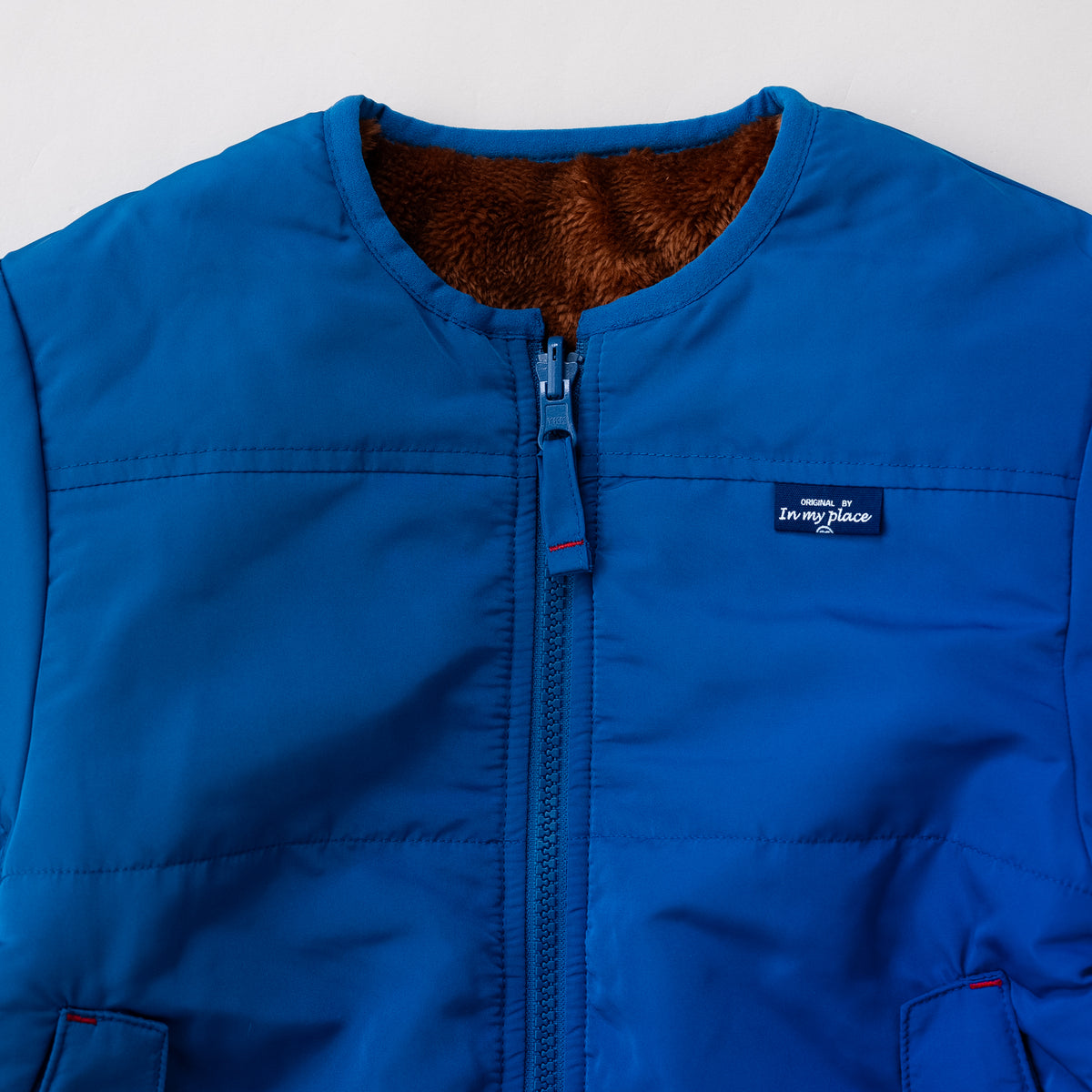 リバーシブルナイロンジャンパー　BLUE