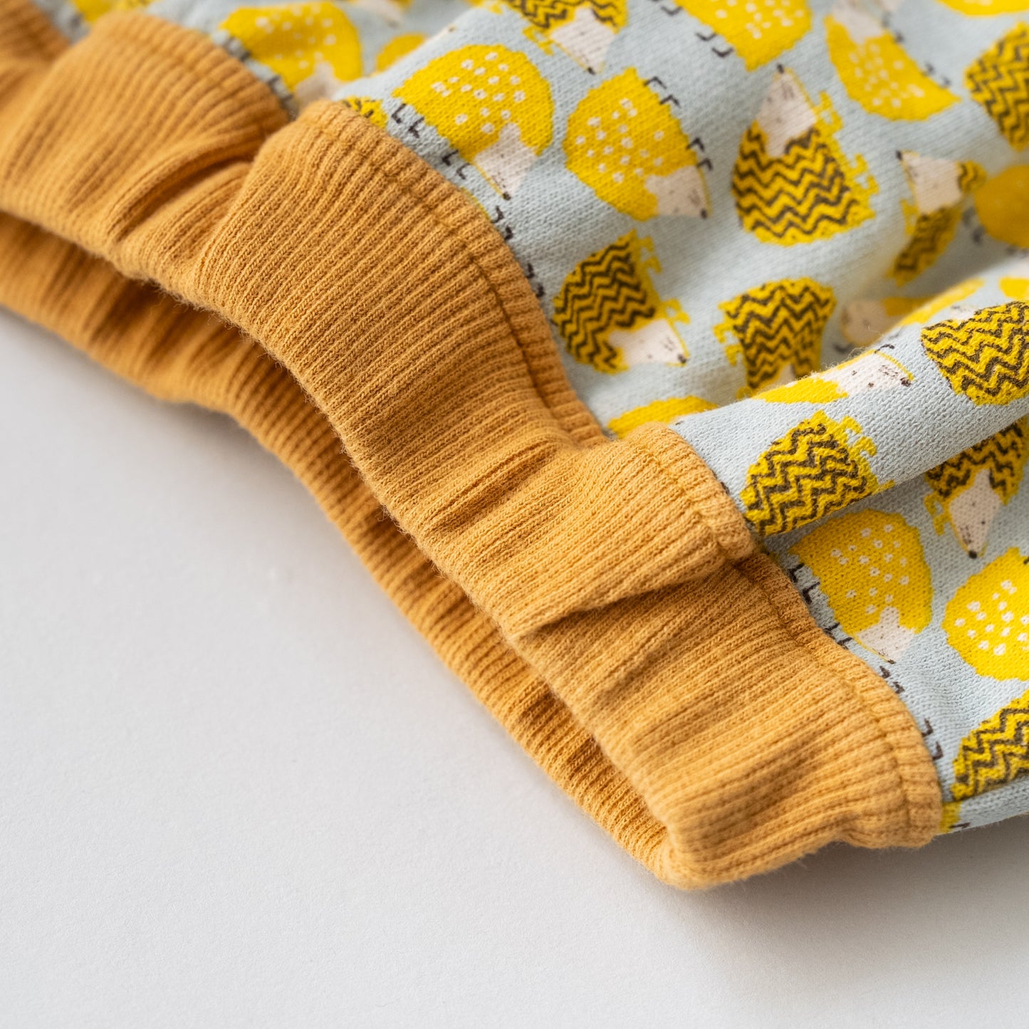 ベビーパンツ　【はりねずみ】　YELLOW