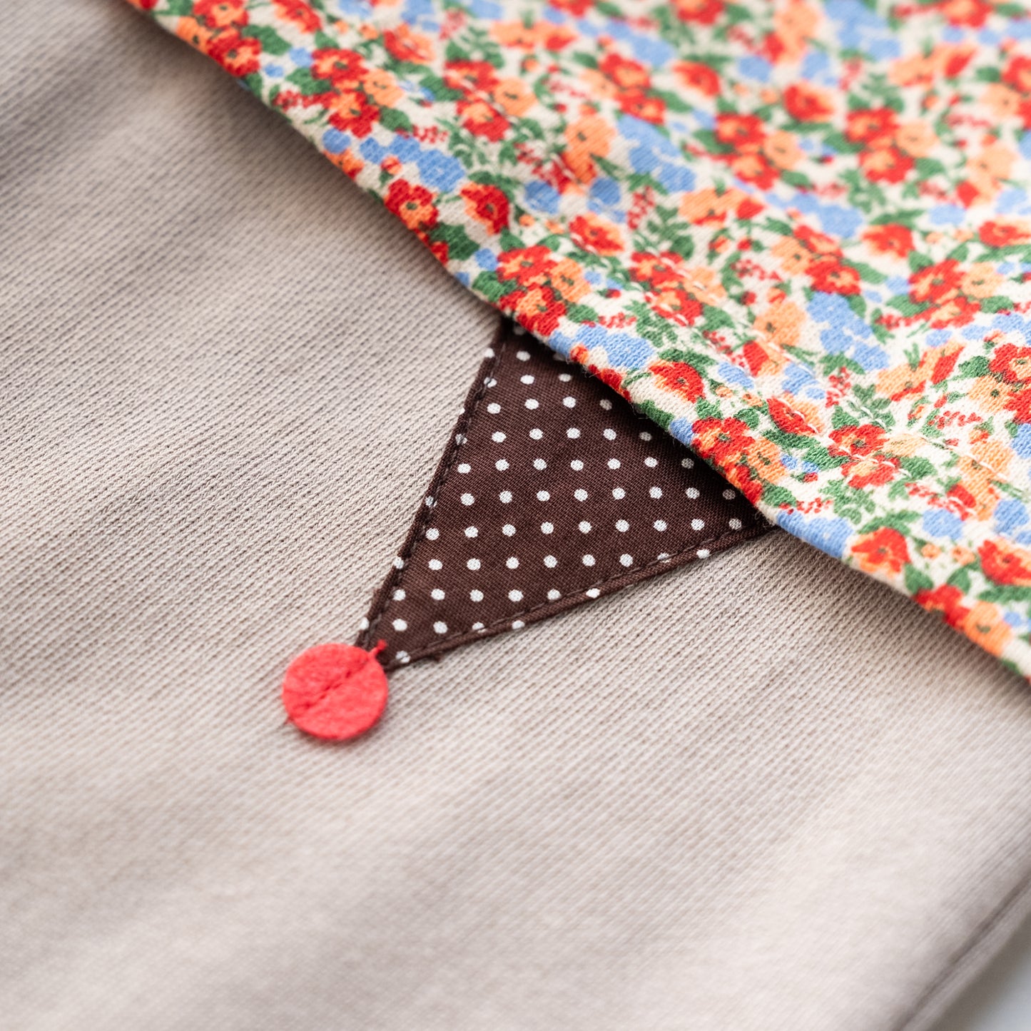 総柄カバーオール(帽子付)【花柄】　RED