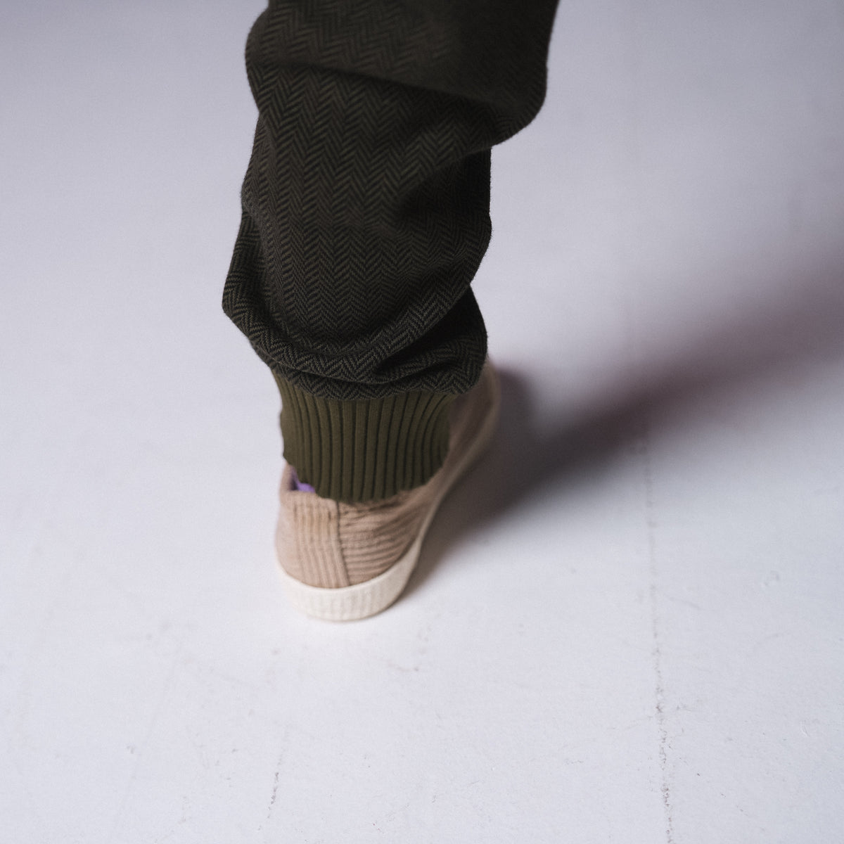 ジャガードニットリブパンツ　KHAKI