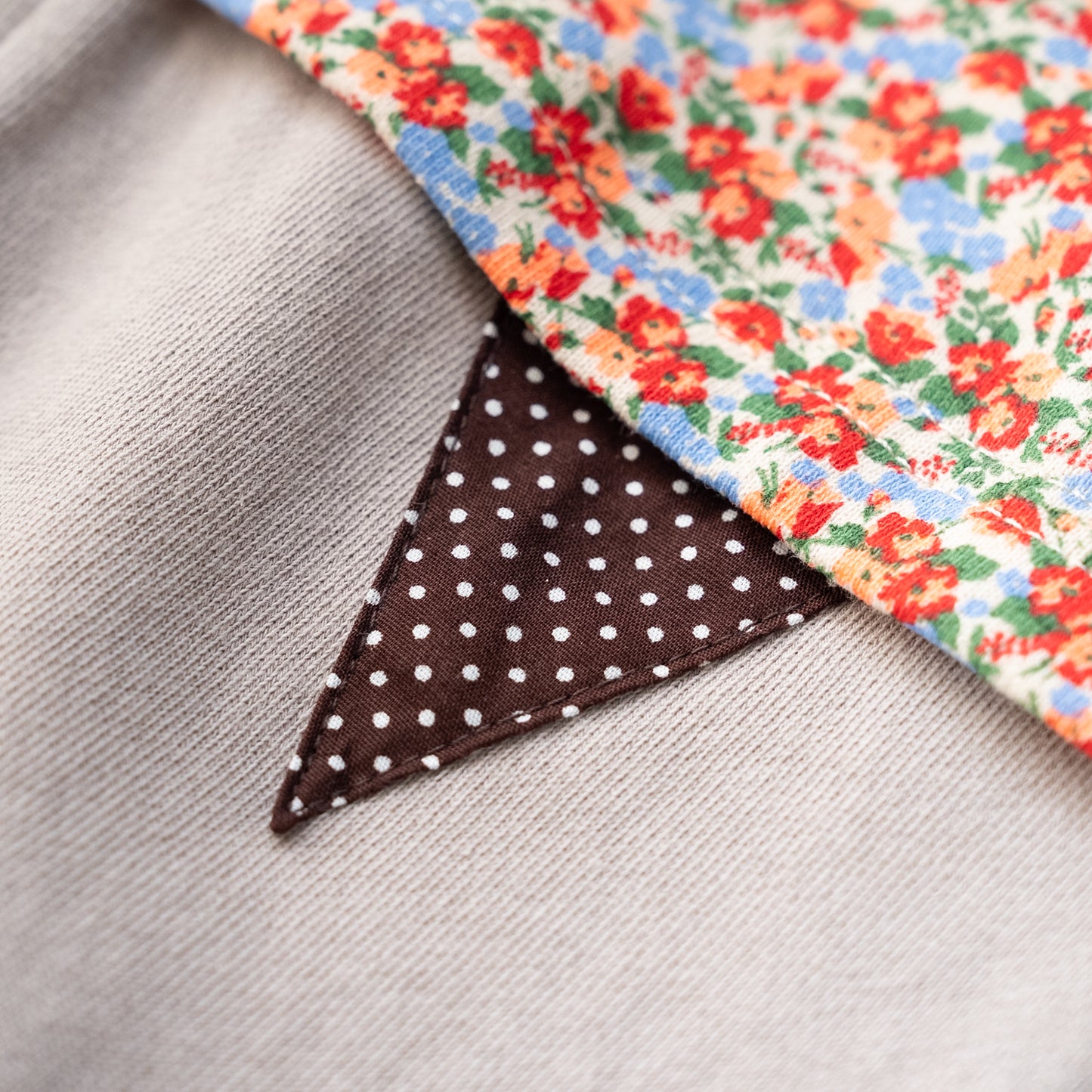 総柄カバーオール(帽子付)【花柄】　RED