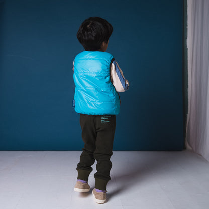 リバーシブルナイロンベスト　BLUE