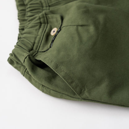 テーパードチノパンツ　KHAKI