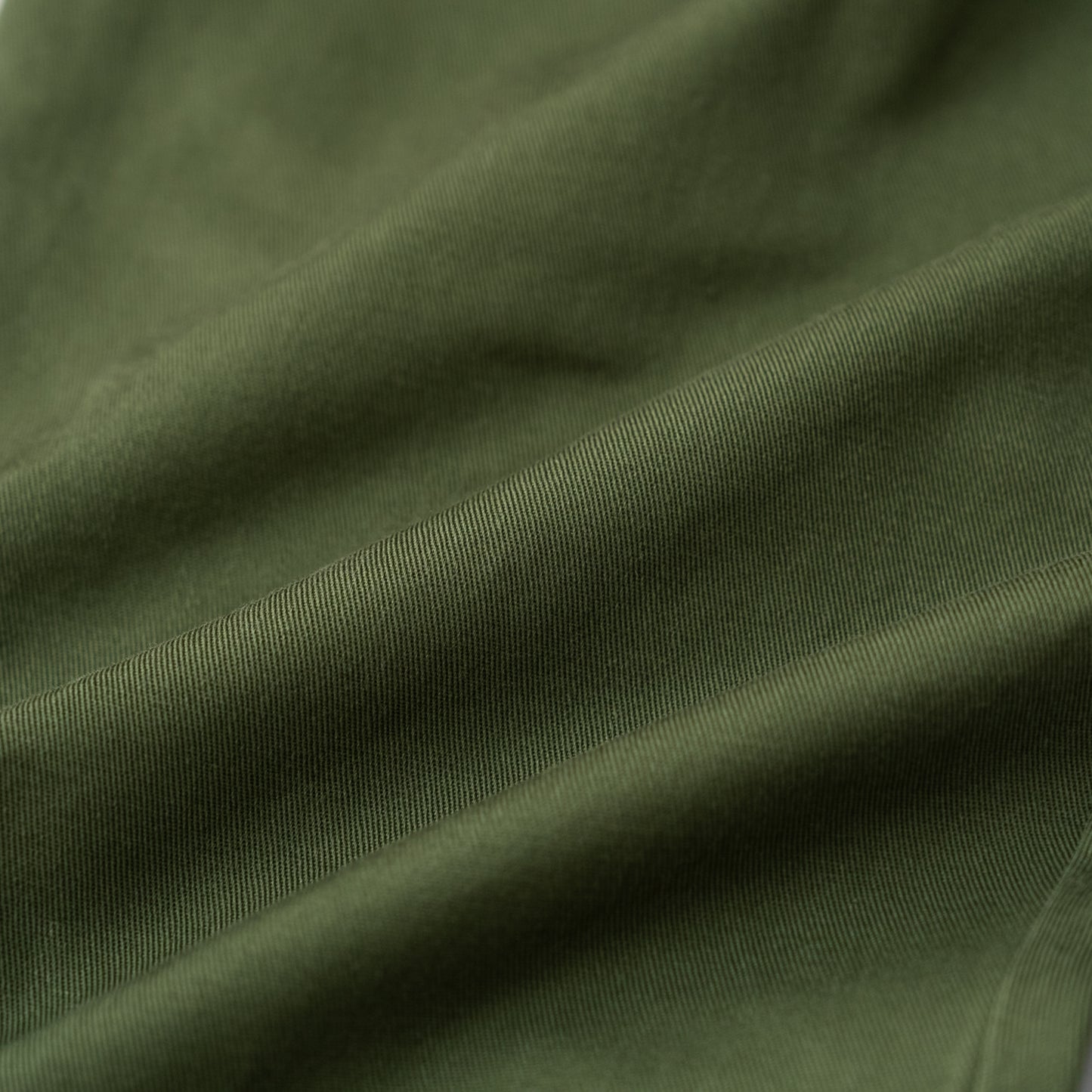 テーパードチノパンツ　KHAKI