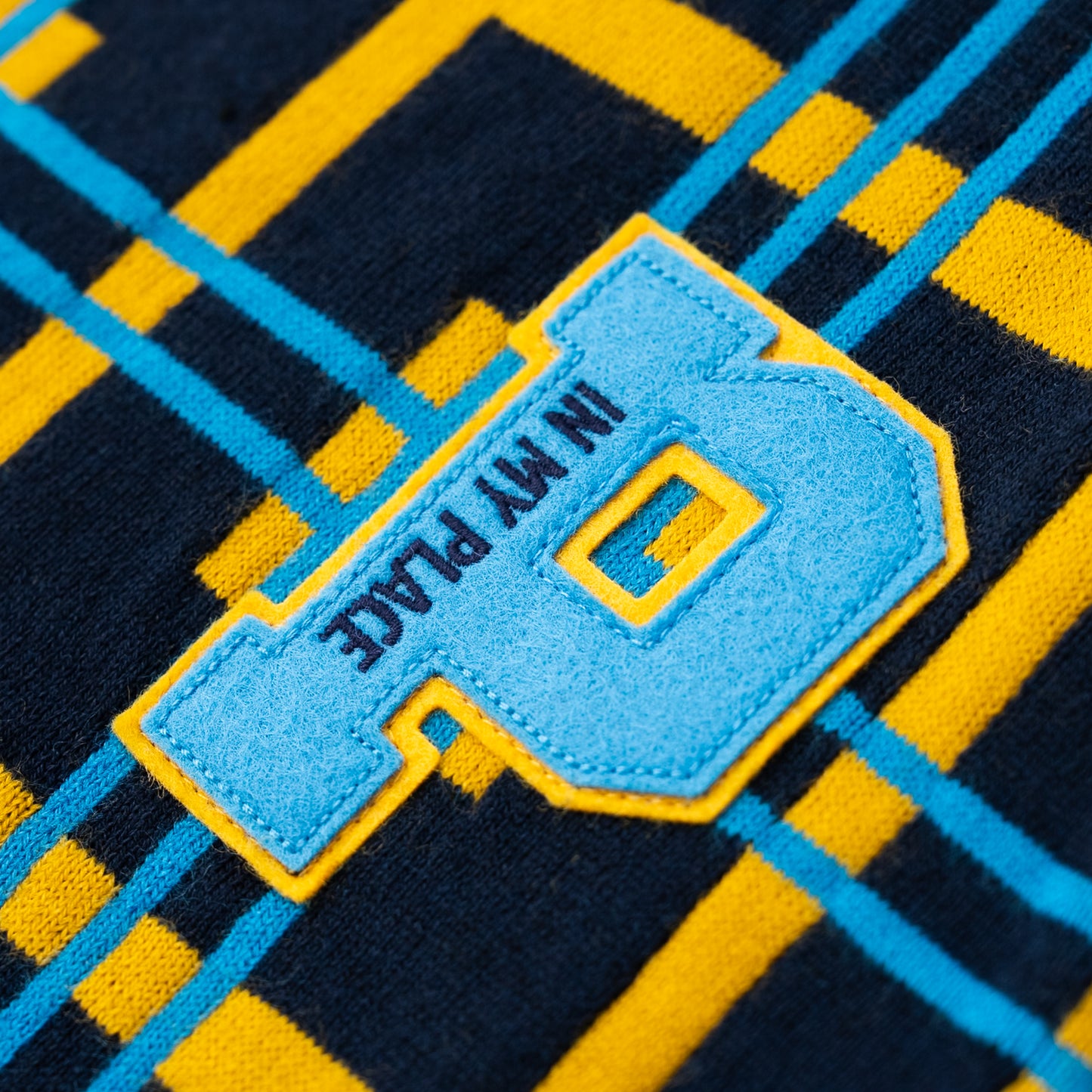 ニットセーター　NAVY