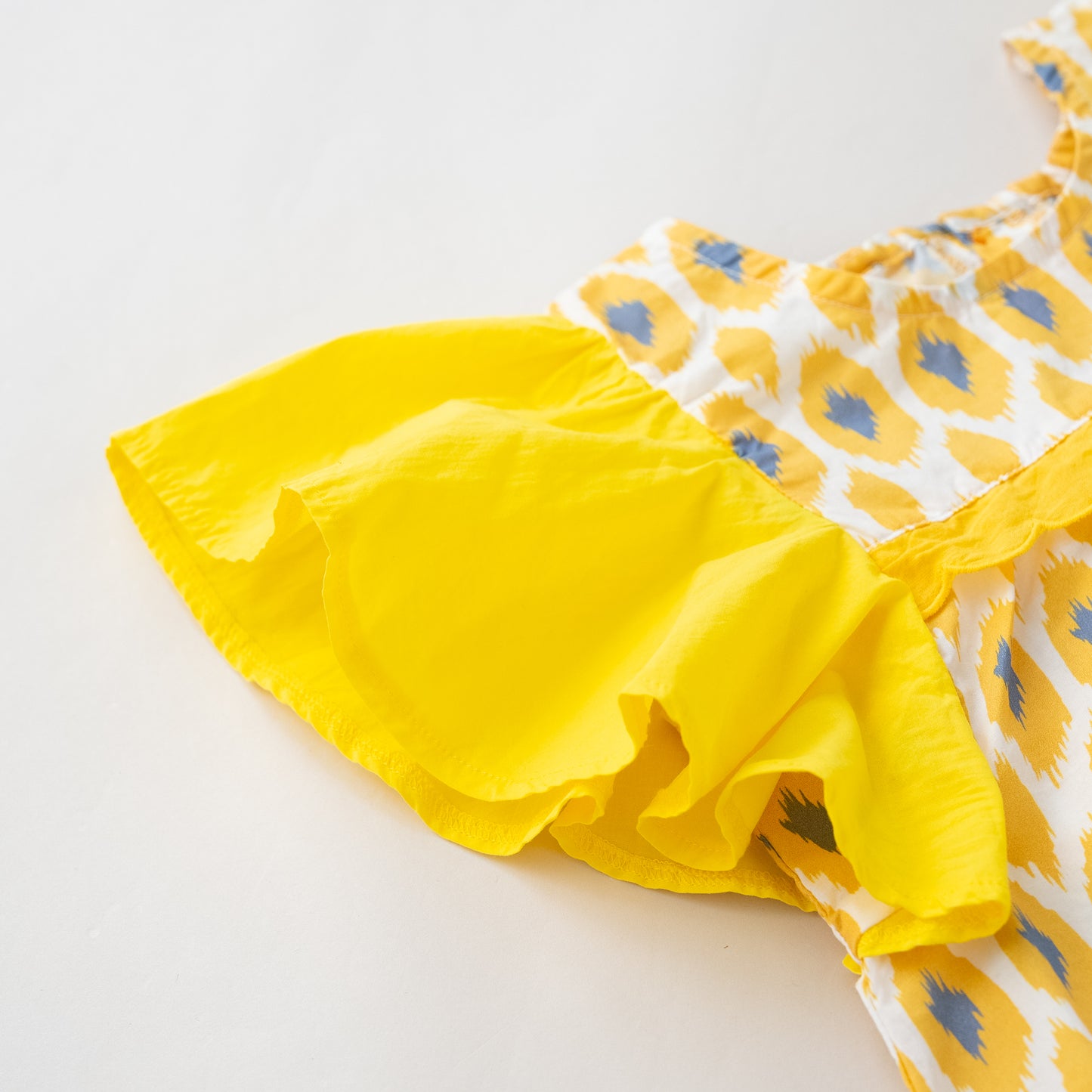 フレアスリーブセットアップ　YELLOW