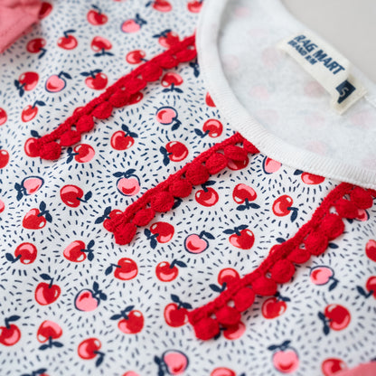 総柄プリントTシャツ　RED