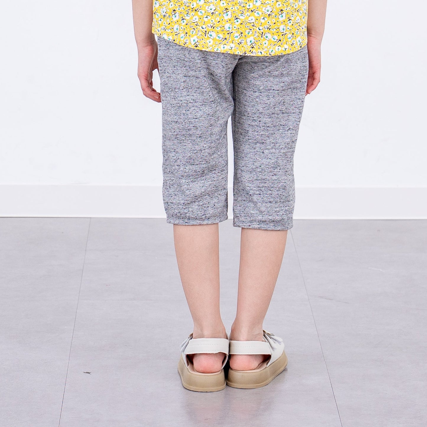 カットソーパンツ6分丈　GRAY