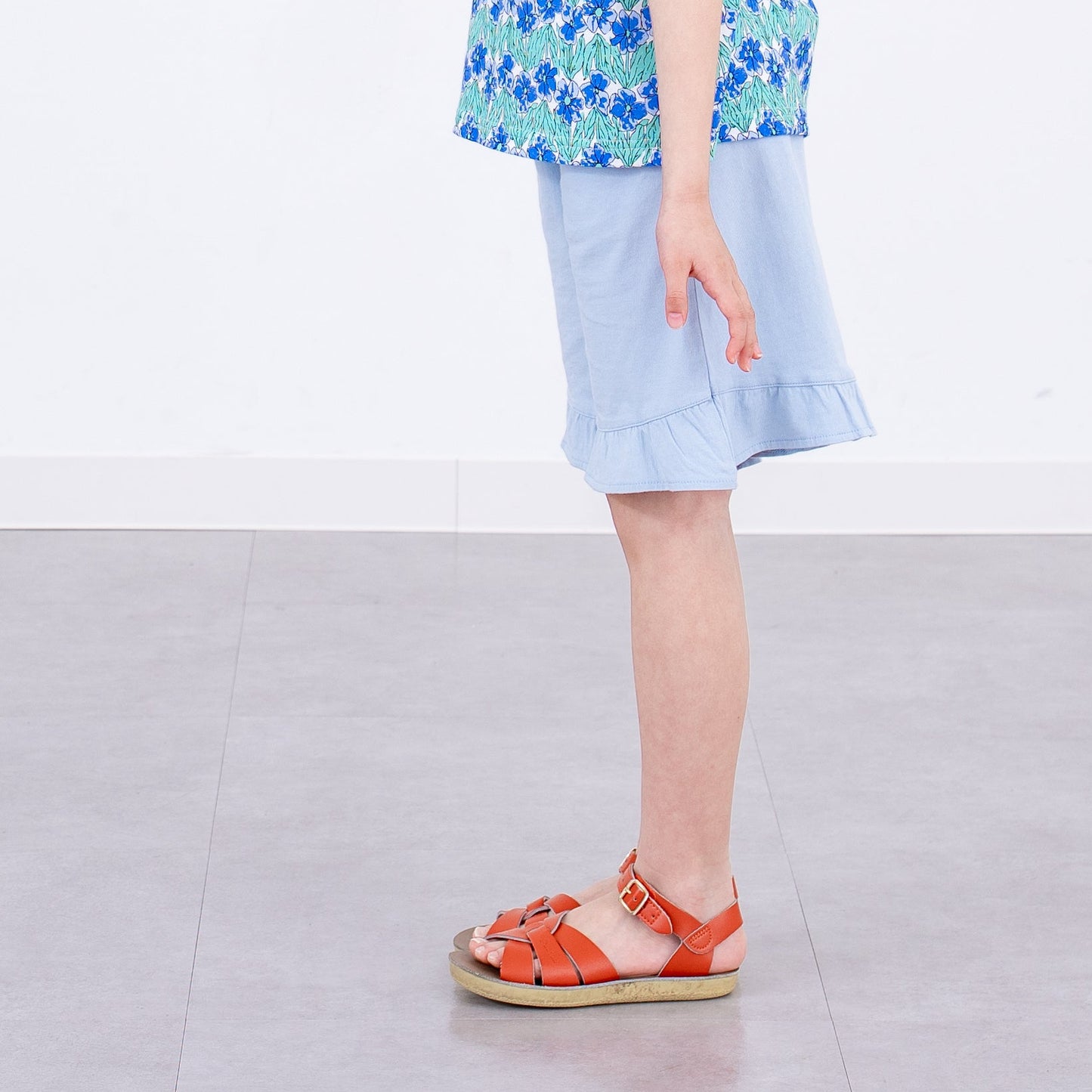 フリルショートパンツ　SAXE