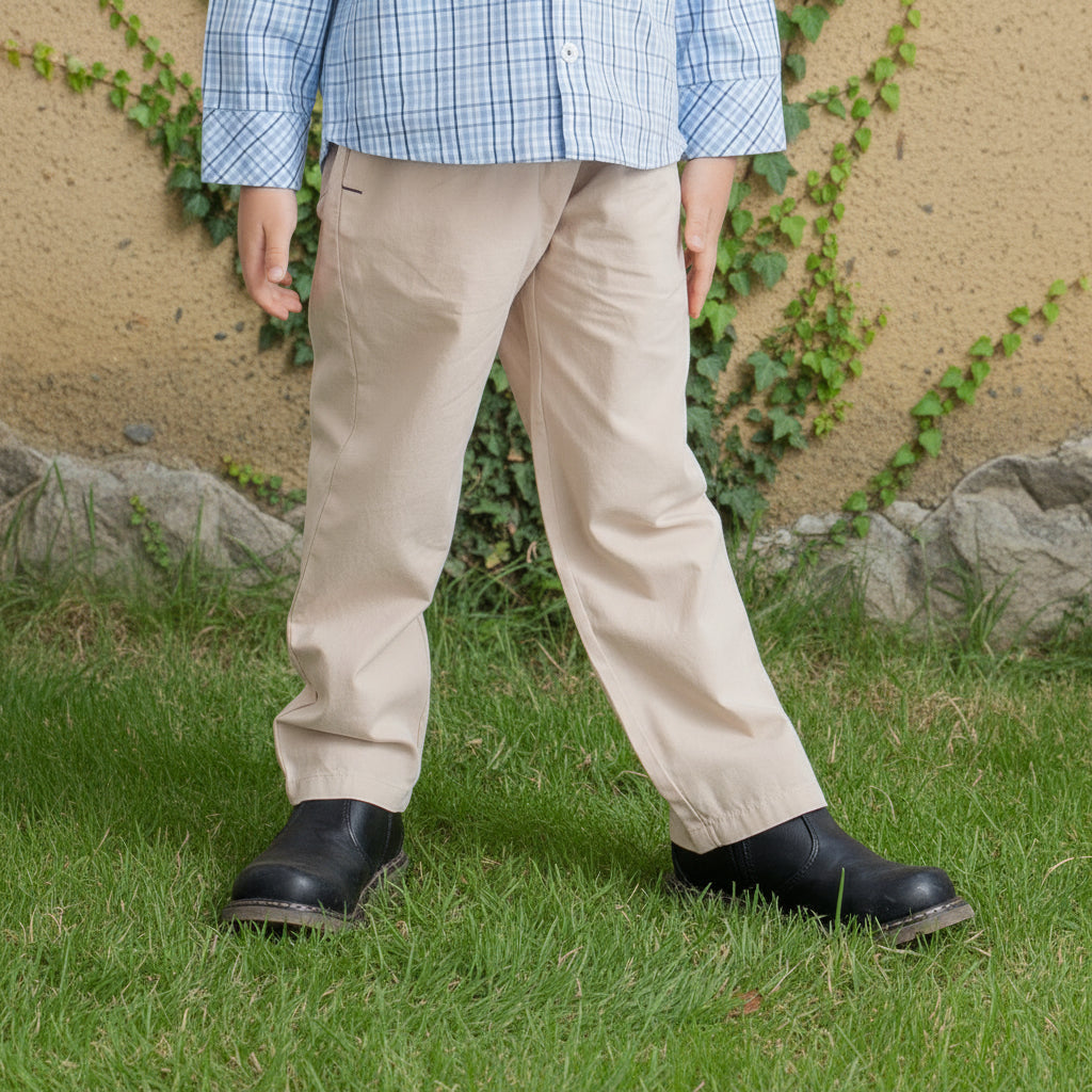 ストレートチノパンツ　BEIGE