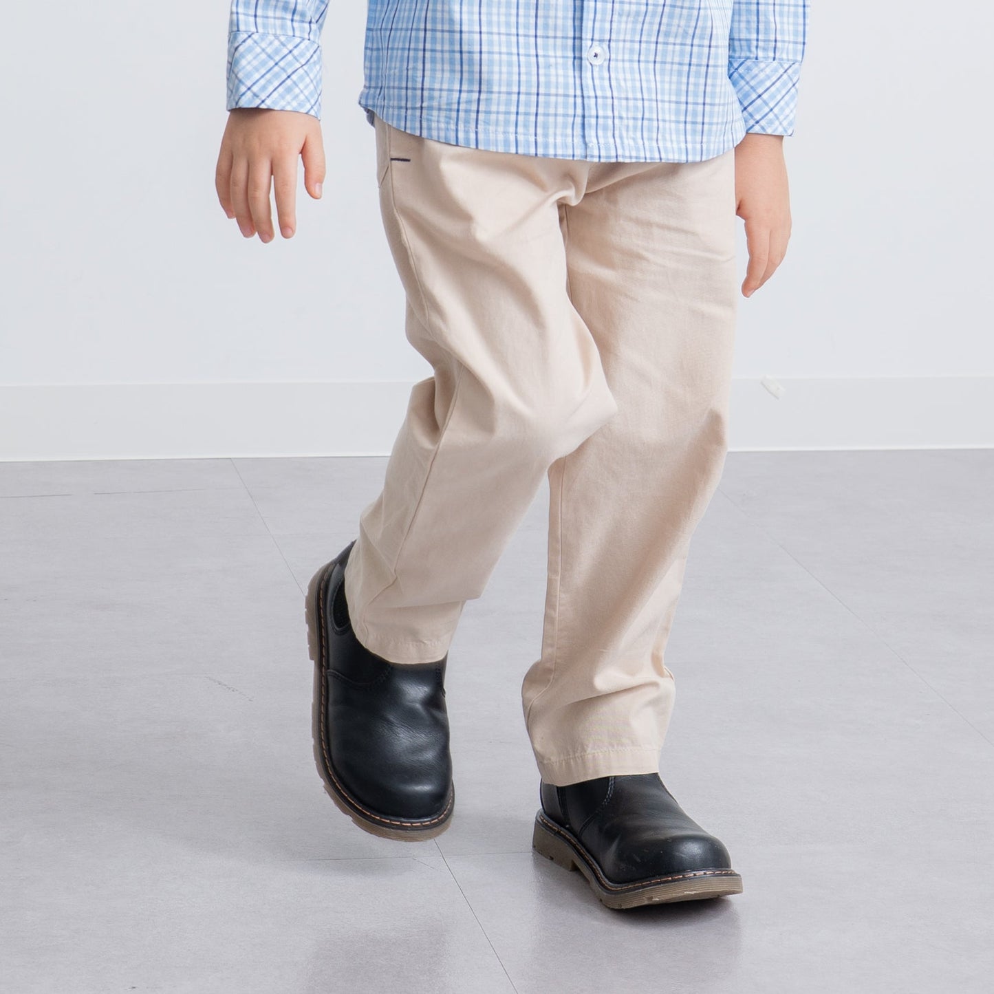 ストレートチノパンツ　BEIGE