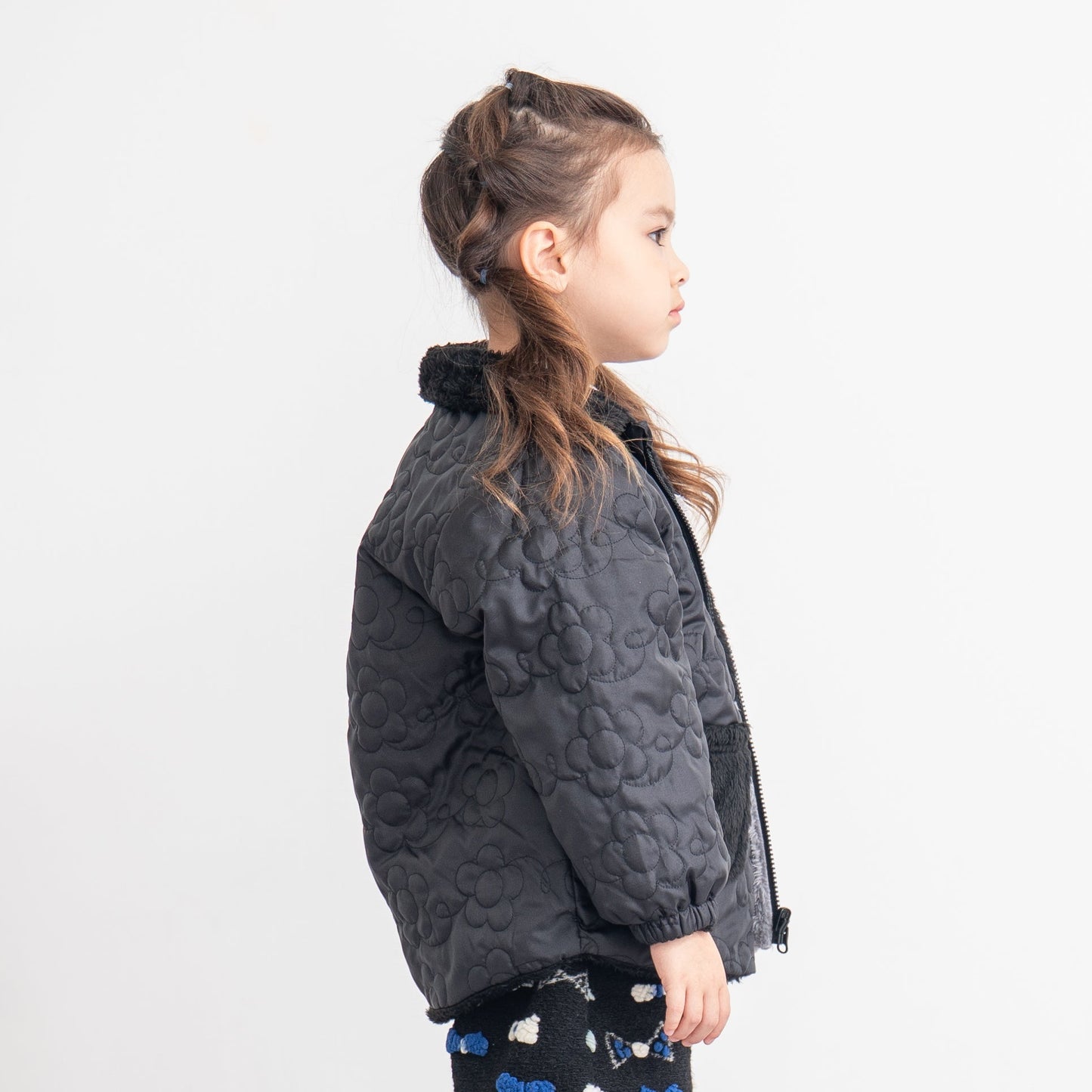 リバーシブルキルティングボアジャンパー　BLACK